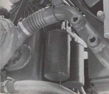 Volvo B10M Mk I THD100 Engine oil filters